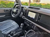 RENT FORD BRONCO V4 2.3L